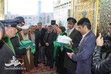 غبارروبی و عطرافشانی ضریح مطهر حضرت محمدهلال(ع) + گزارش تصویری