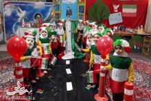 نمایشگاه دستان توانمند ،هنرمندان کوچک به مناسبت گرامیداشت ایام الله دهه فجر