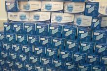 اهدای ده هزار ماسک به مناطق محروم شهرستان آران و بیدگل