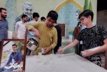 موکب پذیرایی نوجوانان مسجد محقق در شب میلاد امام رضا(ع) 