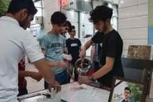 موکب پذیرایی نوجوانان مسجد محقق در شب میلاد امام رضا(ع) 