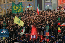 قاب هایی دیدنی از حضور عزاداران حسینی در روز تاسوعا