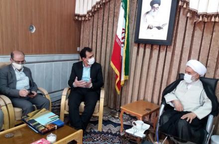 تجلیل از ائمه جمعه شهرستان آران و بیدگل+ تصویر