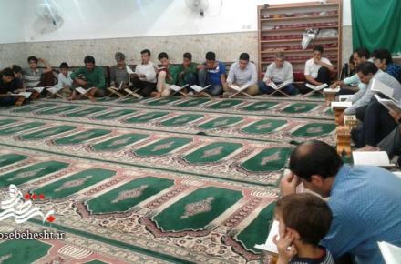 یک ماه عبادت و بندگی در مسجد امام زمان (عج) + گزارش تصویری