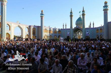 اقامه نماز باشکوه عید فطر در حرم مطهر حضرت محمدهلال (ع)+گزارش تصویری