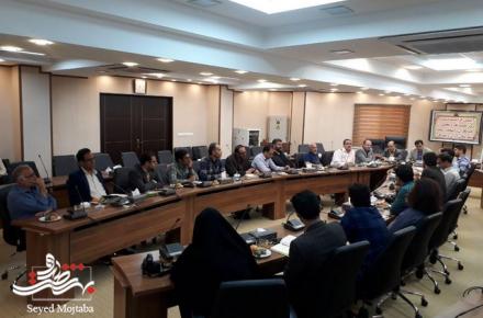 نشست صمیمانه فرماندار شهرستان آران و بیدگل با اهالی خبر+گزارش تصویری