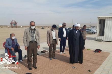 جانمایی کانکس نمازخانه و برگزاری نمازجماعت در گیت ورودی مرنجاب آران و بیدگل