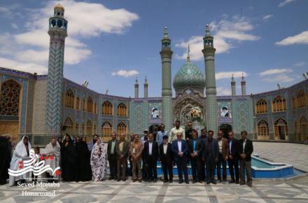 بازدید اعضای شورای عالی انجمن خوشنویسان ایران از مناطق دیدنی شهرستان آران و بیدگل