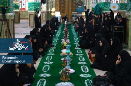 سفره حضرت امامه (س)