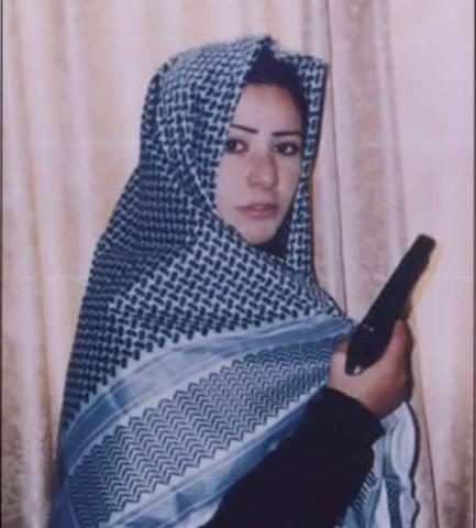 «آیات الاخرس» عروس فلسطین