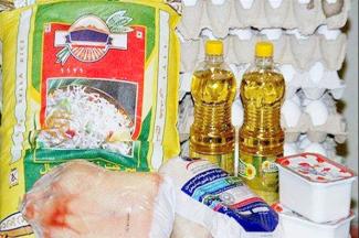 توزیع دو هزار و ششصد سبد کالا در آران و بیدگل