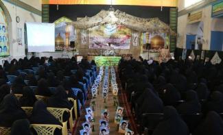 برگزاری يادواره سرو قامتان هلال در آران و بیدگل